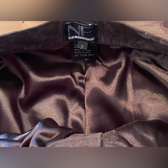 New Frontier Women's Dark Brown Suede Satin Lined Bootcut Pants Sz 2 - Picture 7 of 7